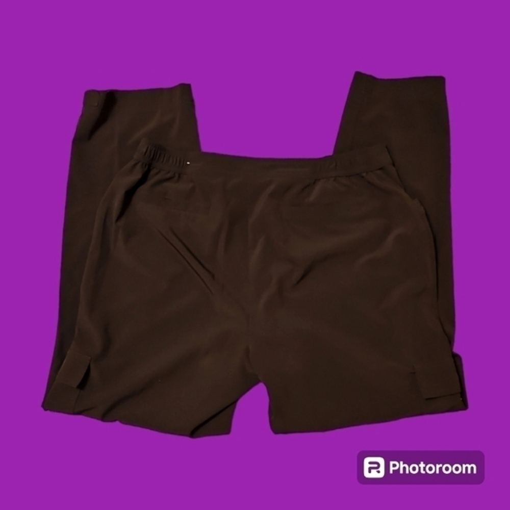 ZENERGY by CHICO'S Brown Midrise Semi-elastic Waist Cargo Pants 2